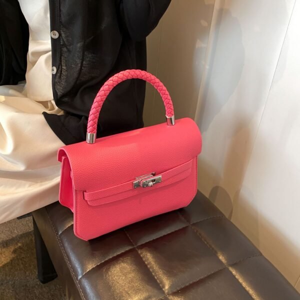 1768E4C6-B418-45F6-BE1B-40280082D4B7.jpeg Oblee bag
