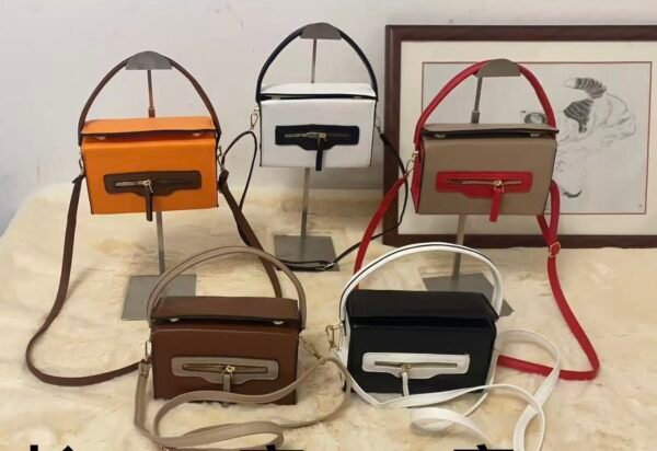 2b521bf620fd743708b07aec330b33d5.jpeg Swag bag