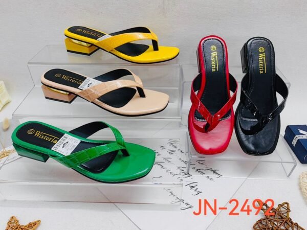 8c4226be-4ea1-4080-95e9-5166e3660fcd.jpeg Krocky heel