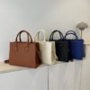 Maxi leather bag