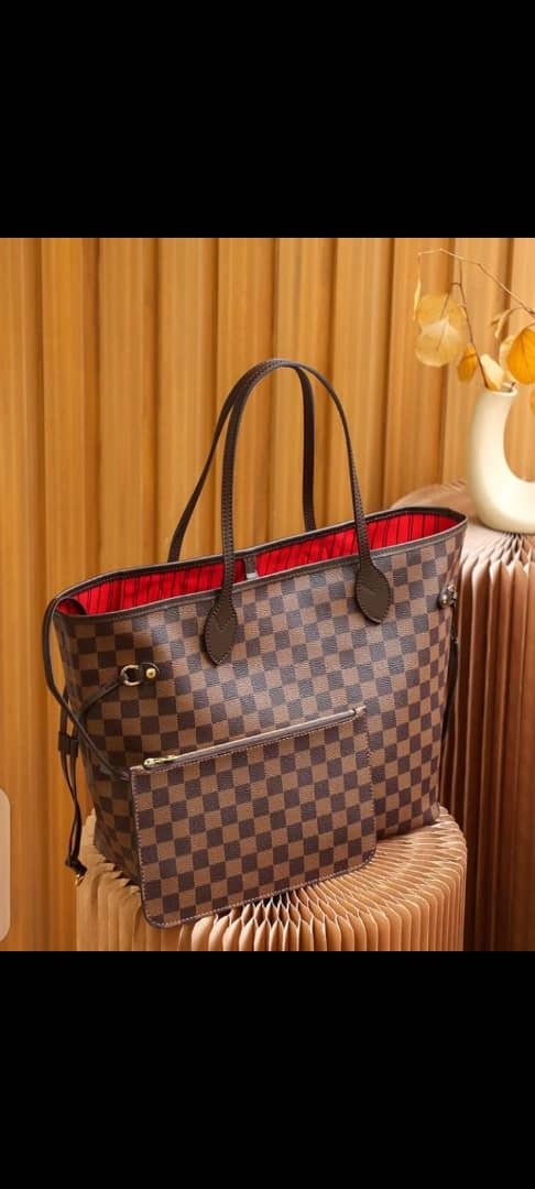 78591e55-699b-401f-88e4-8342d11a9736 Lv 2in1 bag