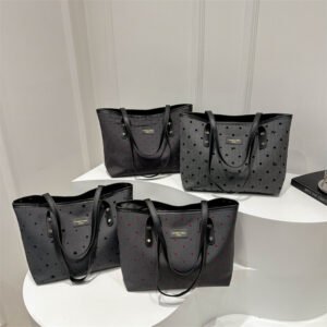 Black stone tote