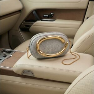 Shiny clutch