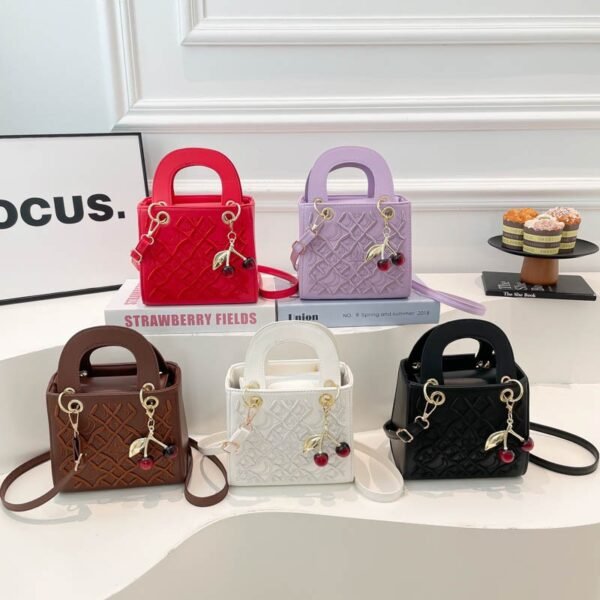 Queen bag